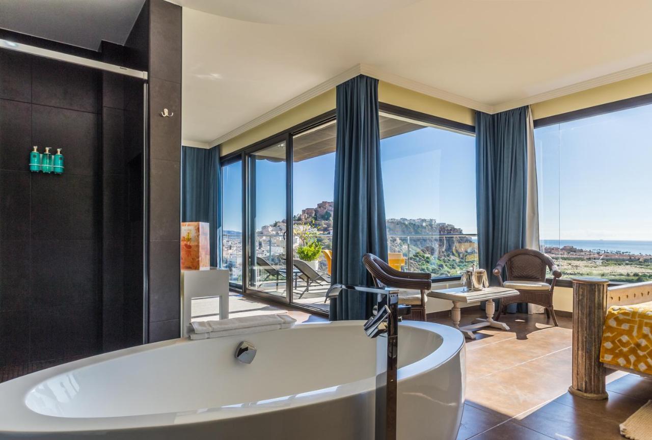 Hotel Miba Салобрения Экстерьер фото